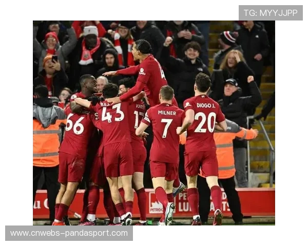 马奎尔制胜头球获英超第八轮最佳球员 票选得票率42% 马奎尔制胜头球获英超第八轮最佳球员 票选得票率42%